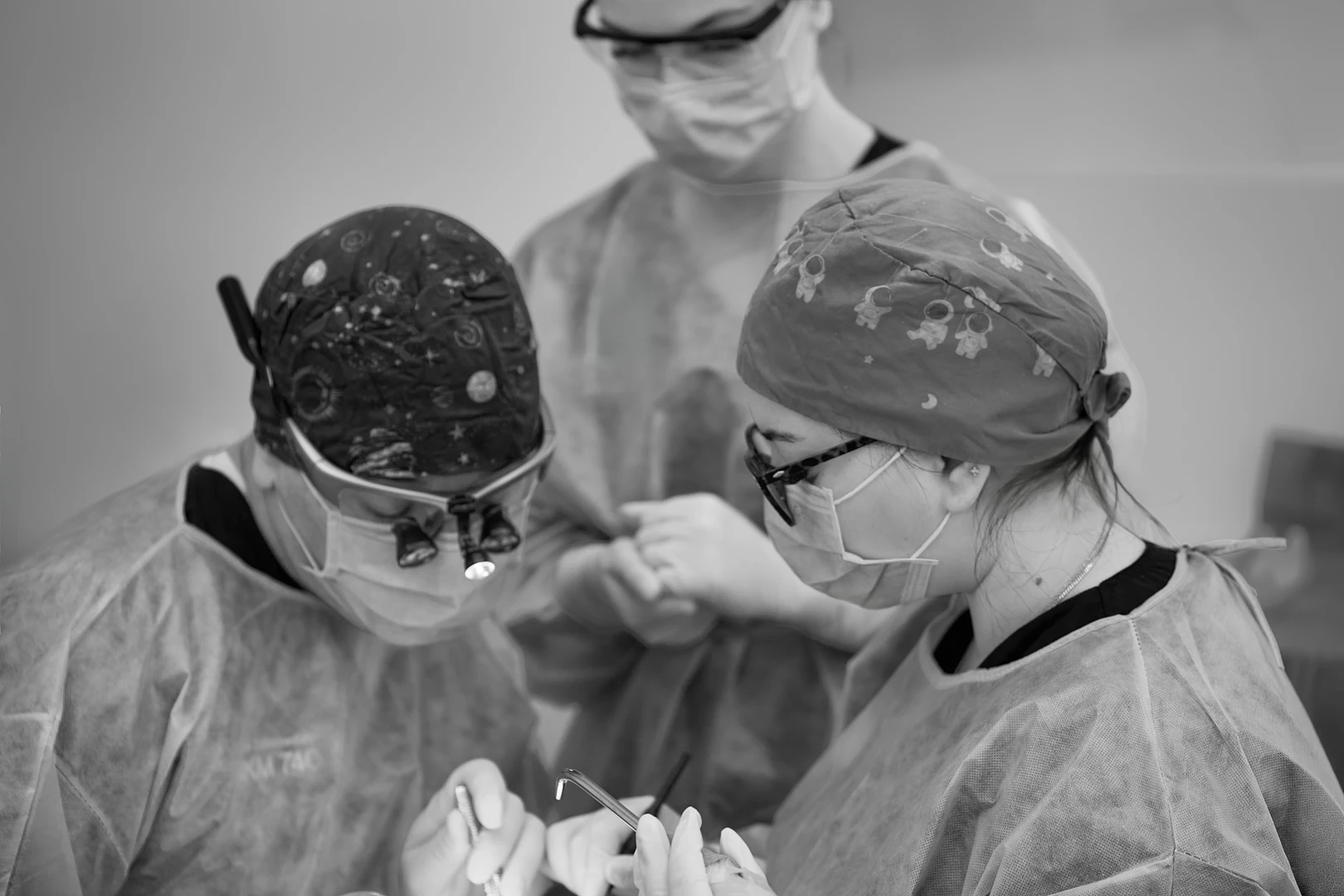 Implantatbehandlung durch erfahrenes Zahnärzteteam in Düsseldorf