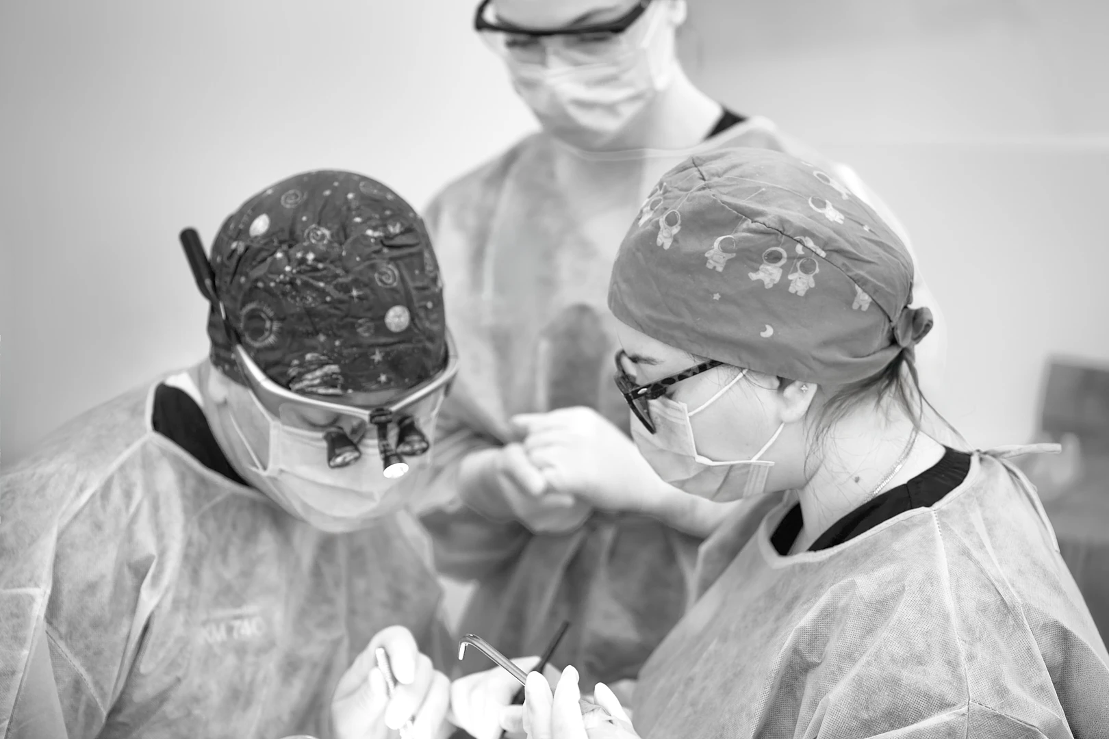 Implantatbehandlung durch erfahrenes Zahnärzteteam in Düsseldorf
